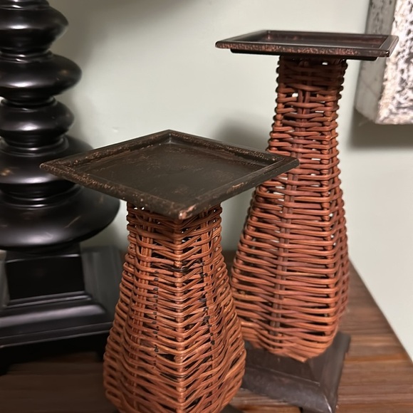 PartyLite Island Escape Pillar Holders - Picture 7 of 12
